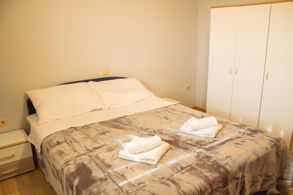 Apartment Ruby โปดสตรานา ภายนอก รูปภาพ